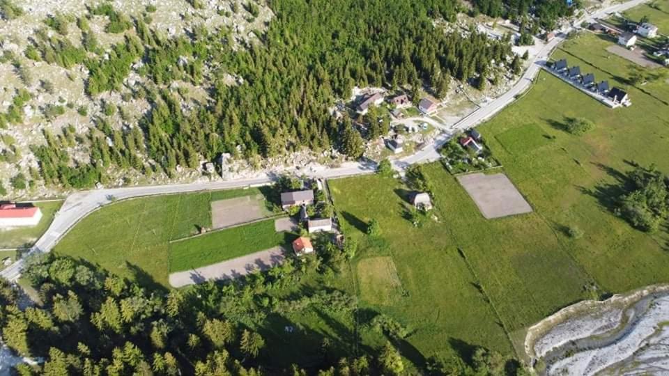 Bujtina 2 Hotell Valbone Eksteriør bilde