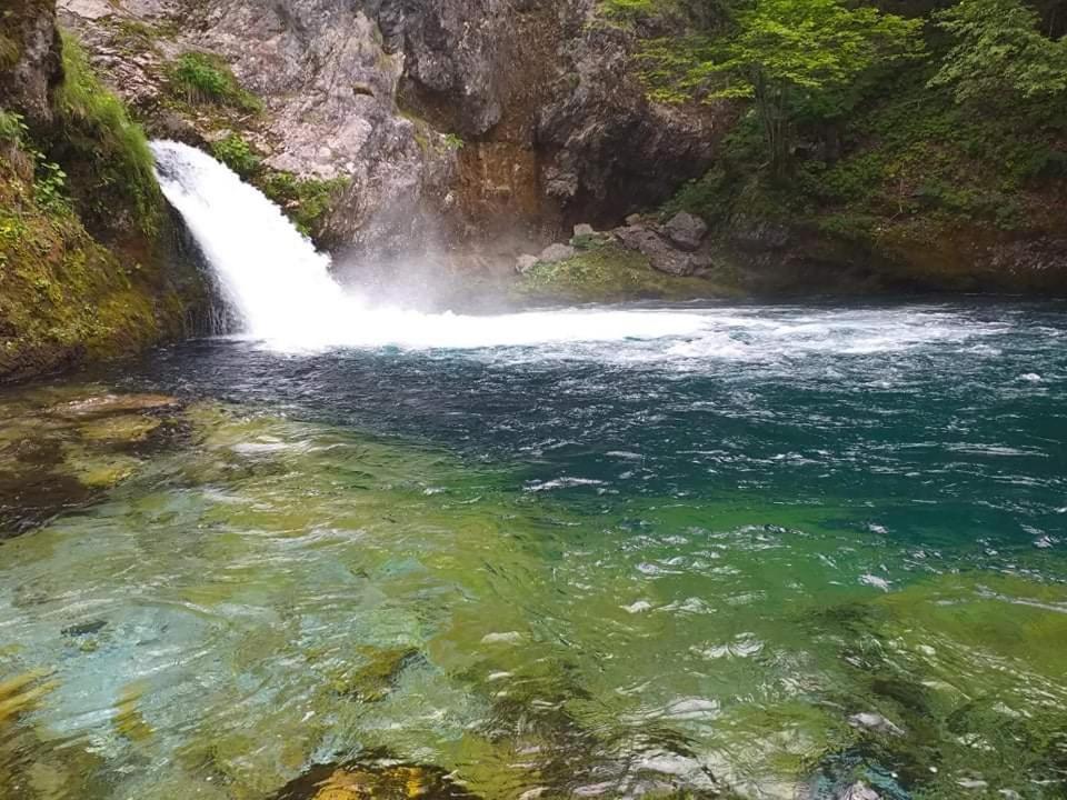 Bujtina 2 Hotell Valbone Eksteriør bilde